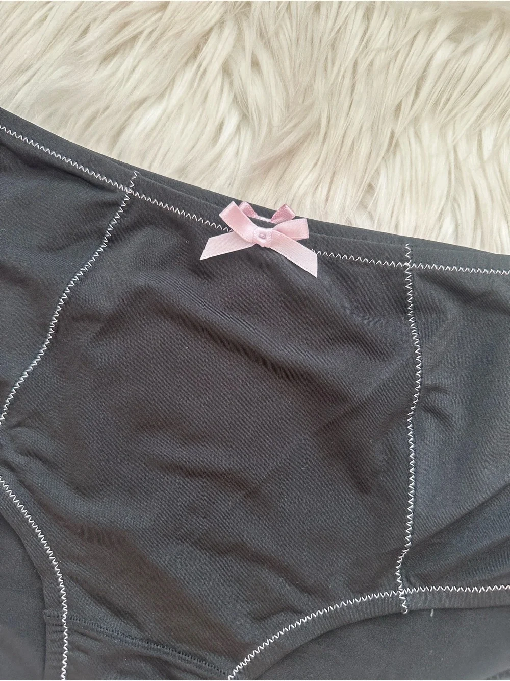 VS LUXURY PANTIE